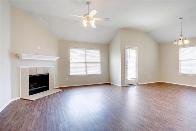 Photo - 1305 Mountain Peak Dr