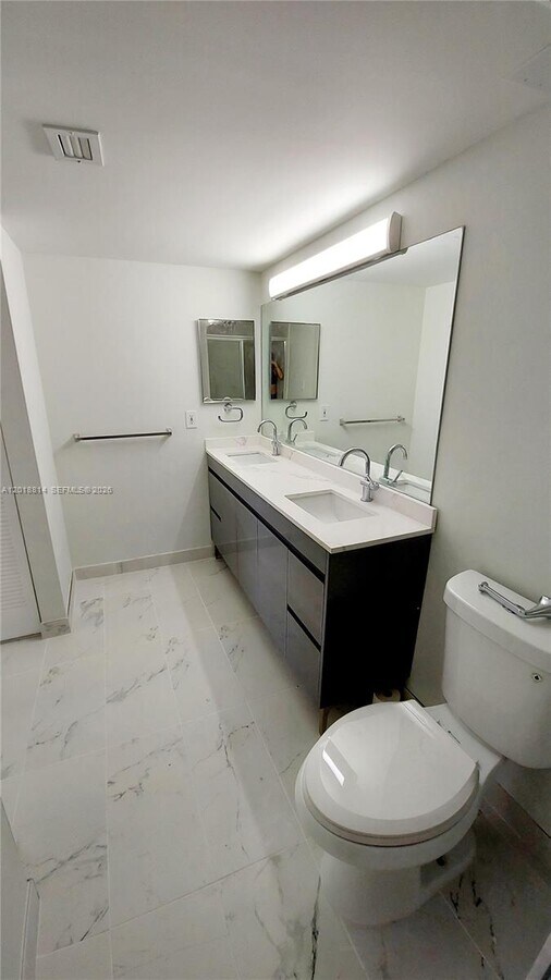 Photo - 3300 NE 192 St Unit 808