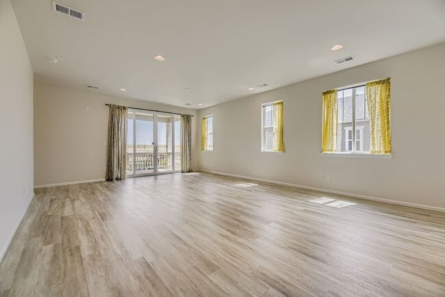 Photo - Beautiful 4-Bedroom Ranch Home in highly s...