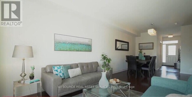 Photo - 127 Hawkeswood Dr