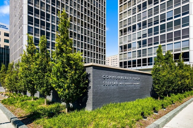 Photo - 330 W Diversey Pkwy Unit 2305