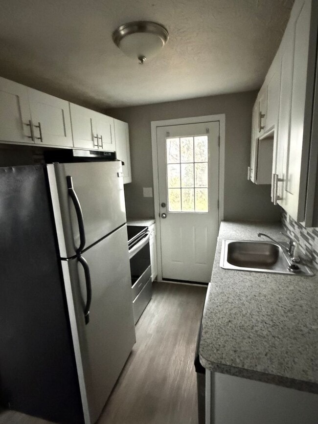 Photo - 1539-1543 Babbitt Rd Unit 1539 Babbit Rd.