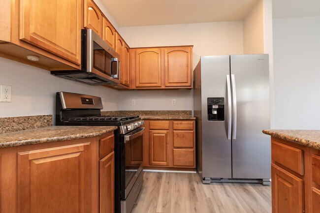 Photo - 276 Green Peace Ct Townhome