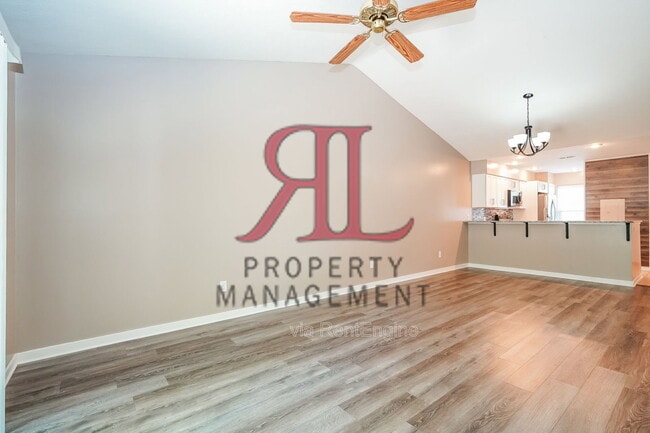 1241 Rivercrest Dr S Unidad B B