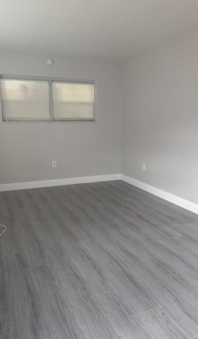 Photo - 2394 NE 137th St