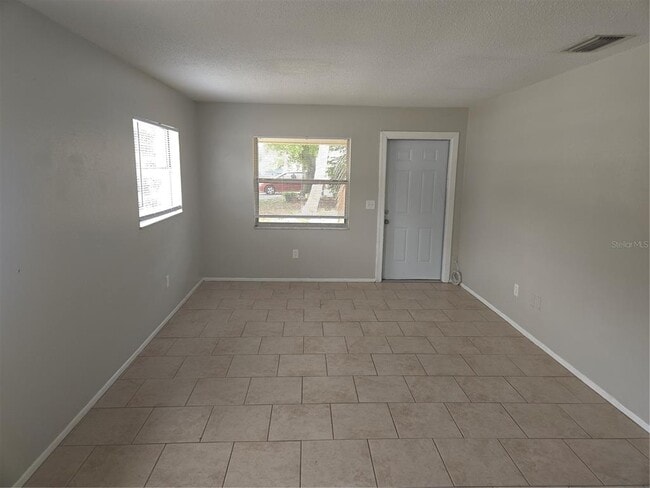 Photo - 1741 Trotter Rd