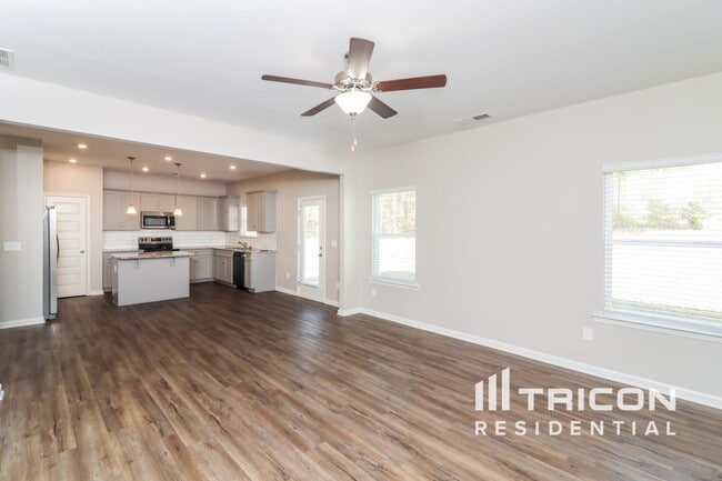 Photo - 109 Chapel Meadow Ln SW