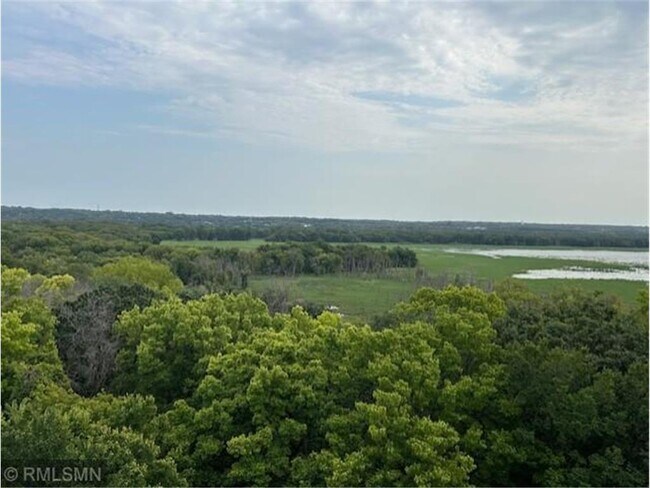 Photo - 3701 American Blvd E Unidad 400