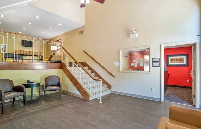 Photo - Furnished Studio-Birmingham - Inverness