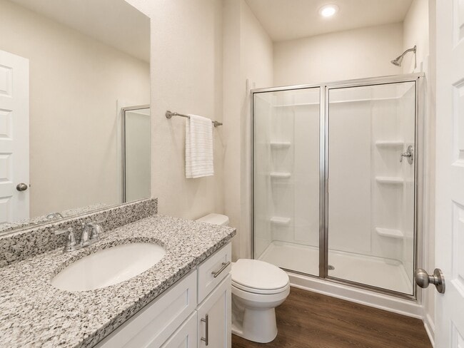 Photo - 13752 Logan Pl