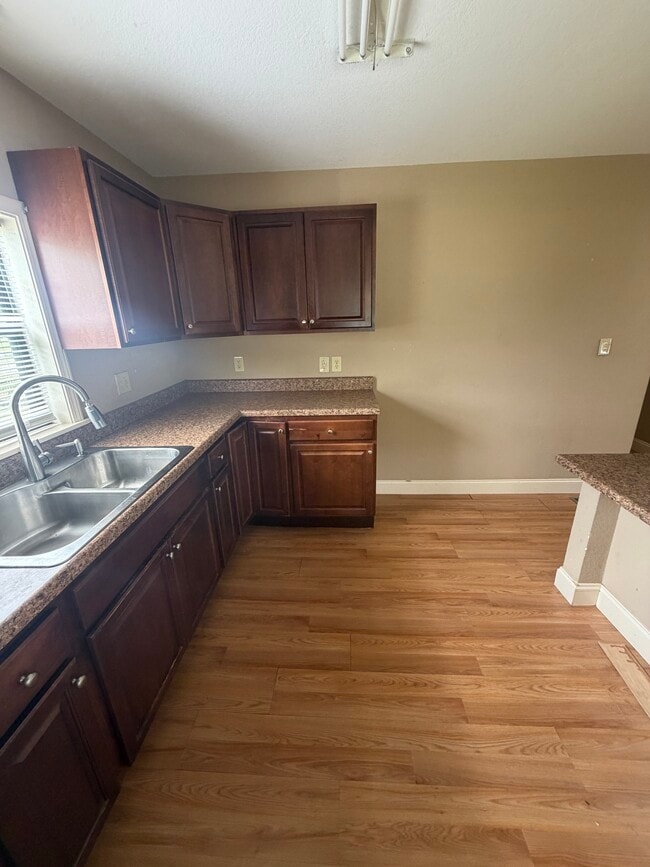 Photo - 5612 Knoxville Hwy Unidad 5612