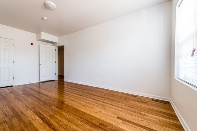 Photo - 404 School St Maywood, IL 60153