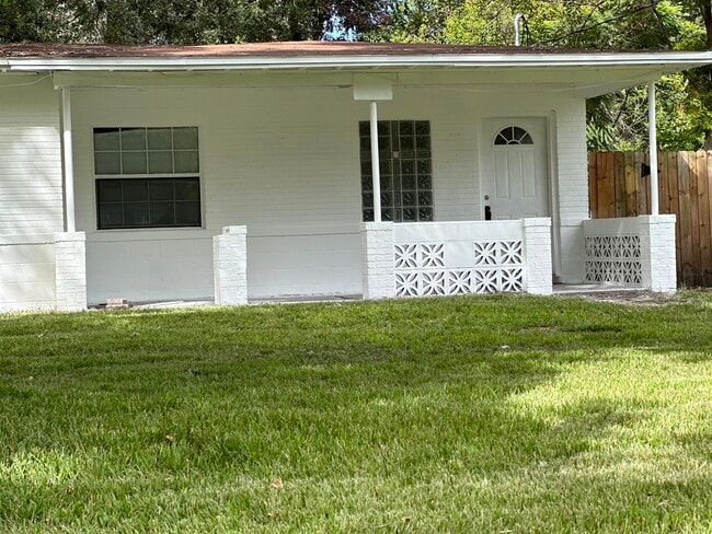 Building Photo - 3647 Calla Dr Rental