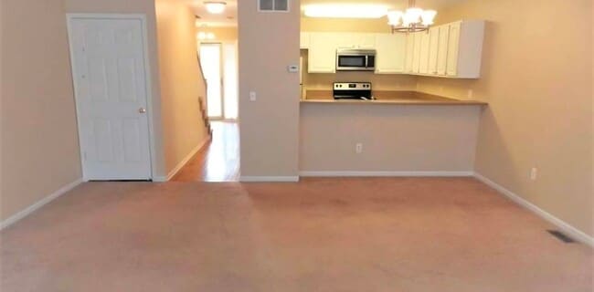 Photo - 9026 Newport Way