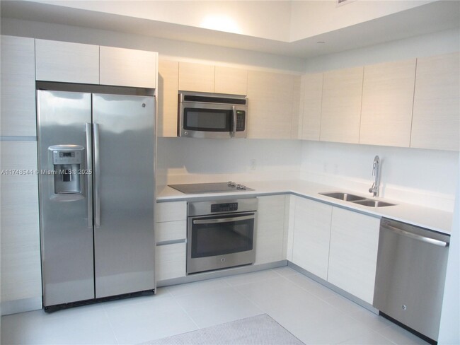 Photo - 4250 Biscayne Blvd Condo Unit 610