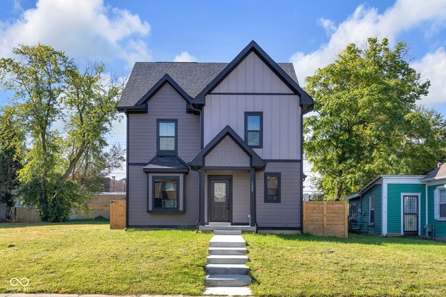 Building Photo - 1027 Hosbrook St