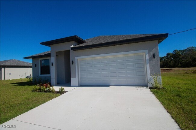 Photo - 1274 Bucknell Rd