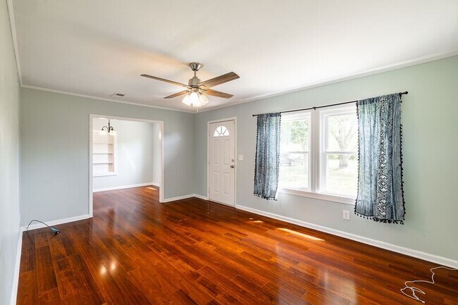 Photo - 386 Sandy Creek Rd