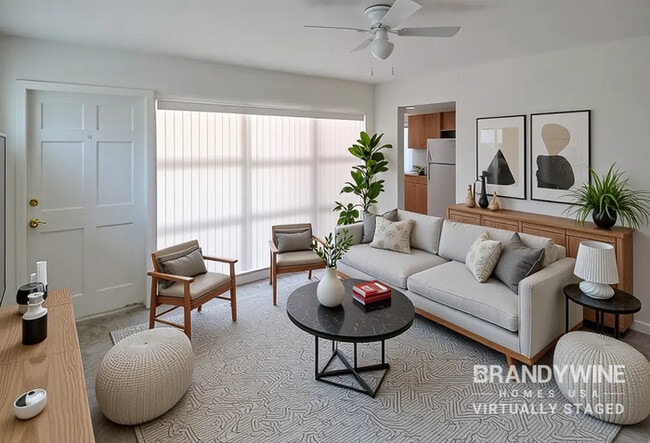 Photo - 6215 N Coolidge Ave