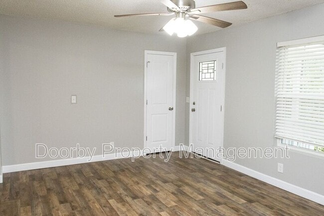 Photo - 3629 Thrushwood Dr