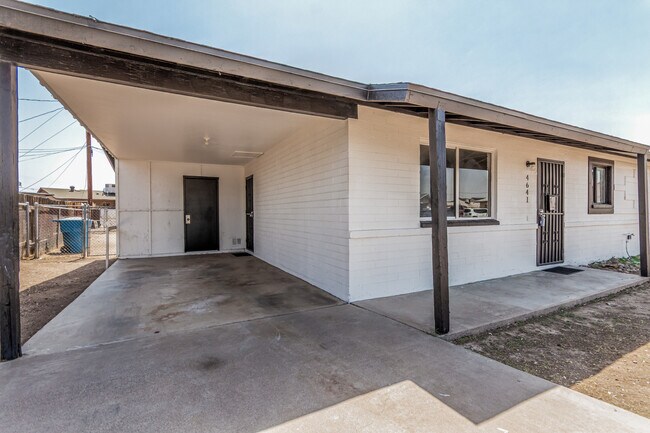 Photo - 4641 S 17th Pl