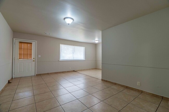 Photo - Minutes from Downtown Emma!!! Cozy 2 bedro...