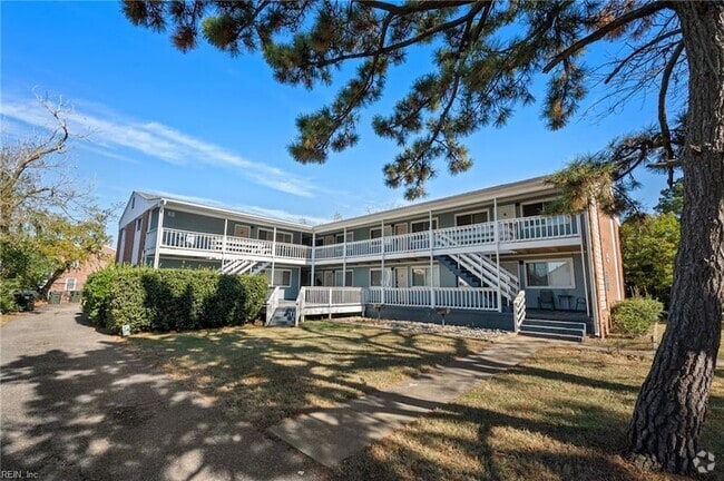 Building Photo - 1226 Little Bay Ave Unit 1 Rental