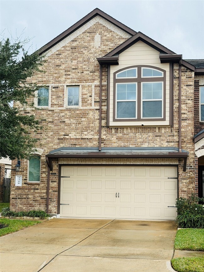 Photo - 3318 Rainflower Springs Ln