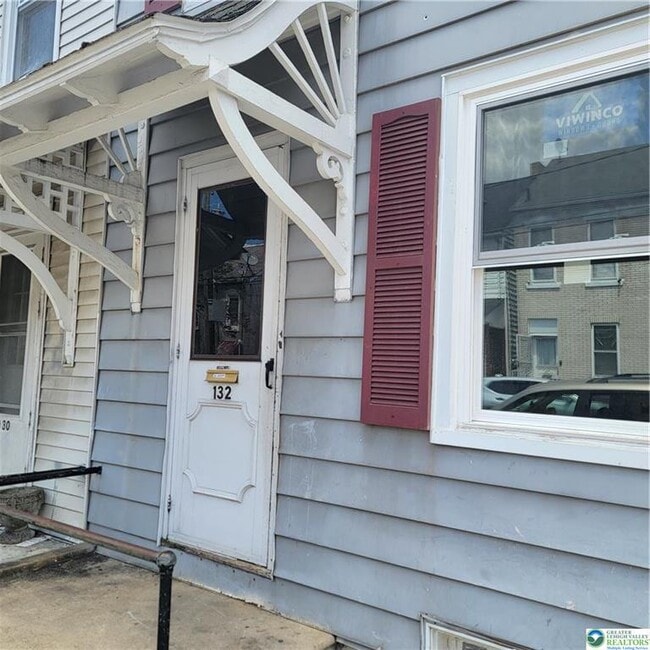 Photo - 132 W Chew St