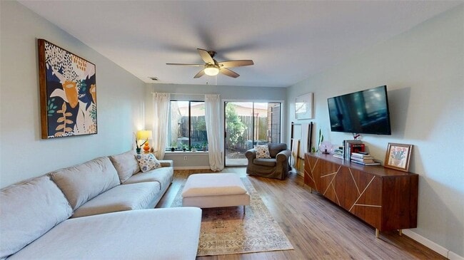 Photo - 4345 Carter Creek Pkwy