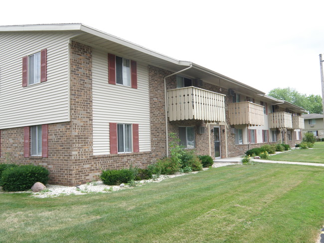 Building Photo - Wilson Heights Rental