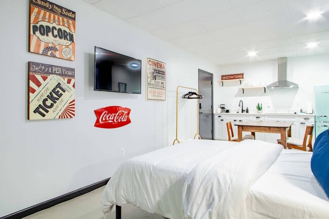 Photo - 1020 16th St NW Unidad FL3-ID1037719P