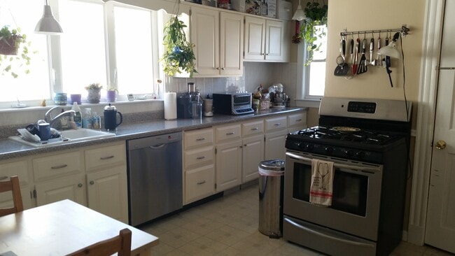 Photo - 97 W Quincy St Unit 1