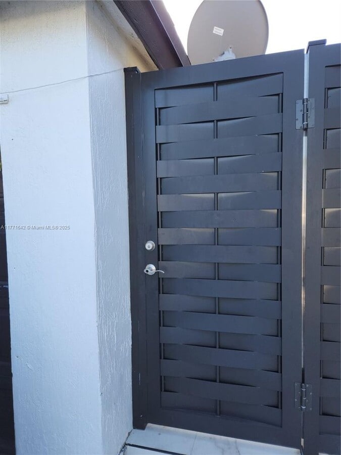 Photo - 18088 SW 137th Path Unidad 18088 Rental