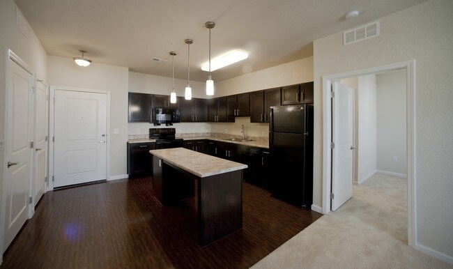 Photo - Kenwood Place