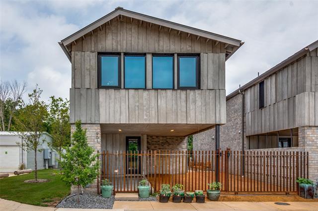 Building Photo - 905 Blackland Ct