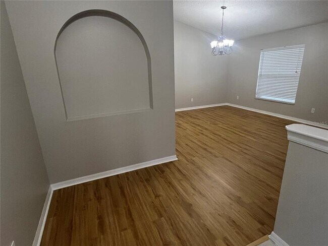 Photo - 1063 Bluegrass Dr