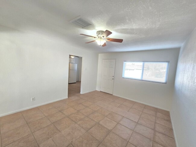 Photo - Spacious 2 bedroom apartment
