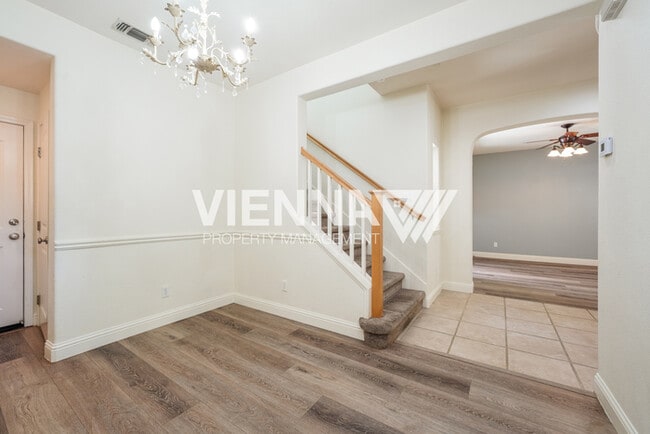 Photo - 48 Villa Gardens Ct