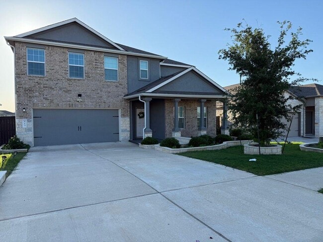 Photo - 913 Bluewood Bend Casa