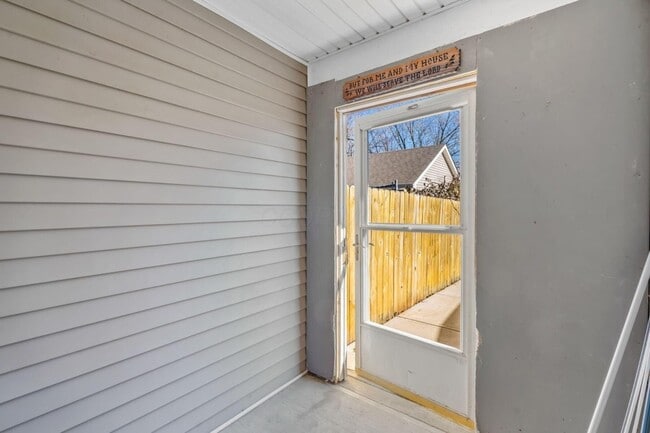 Photo - Pasadena Avenue