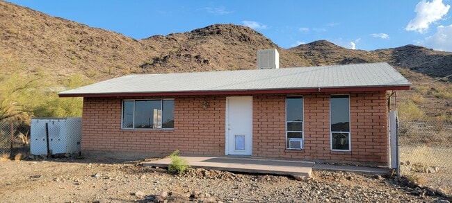Building Photo - 12800 S 43rd Ave Rental