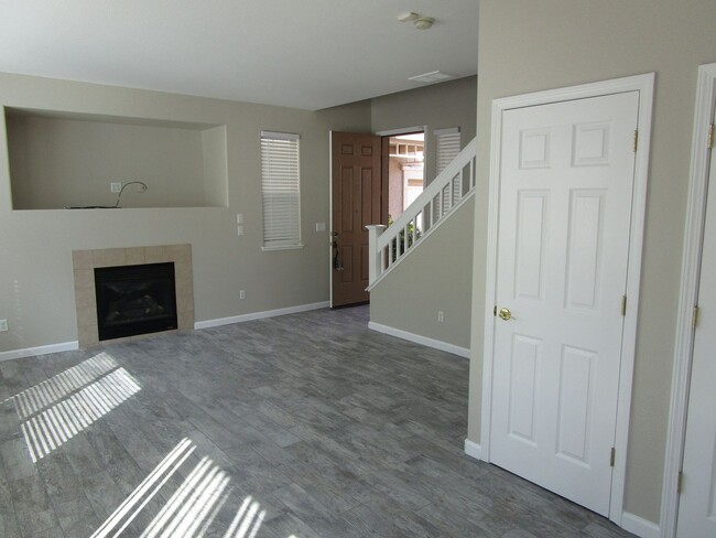 553 Refosco Ct