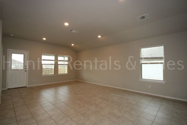 5106 Brody Dr