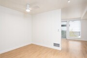 Studio, 1BR - 437SF