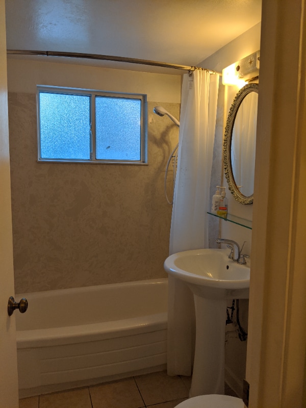 Photo - 934 E Duane Ave