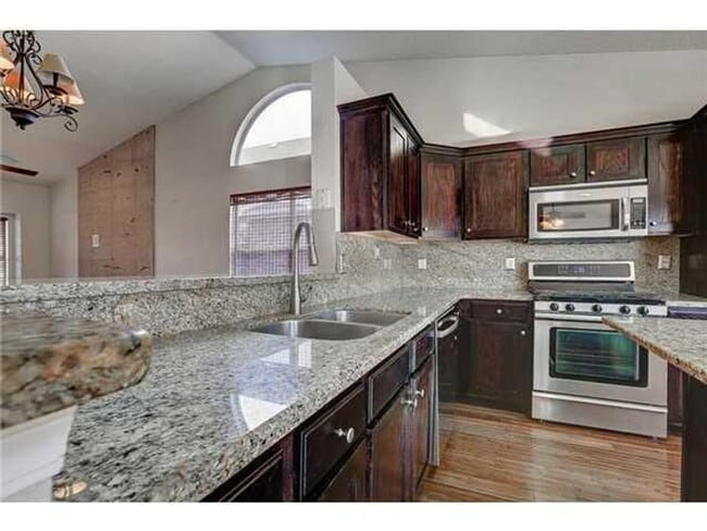 Photo - Amazing 3 bedroom 2 bath home is West El Paso!