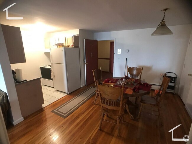 Building Photo - Cozy Jamaica Plan 1 Bed Rental