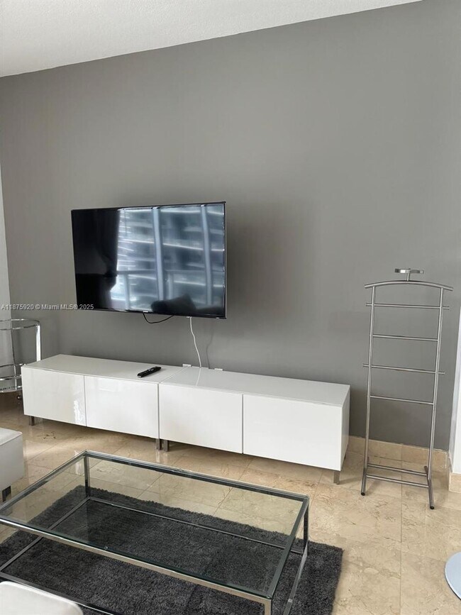 Photo - 1050 Brickell Ave Unit 2522