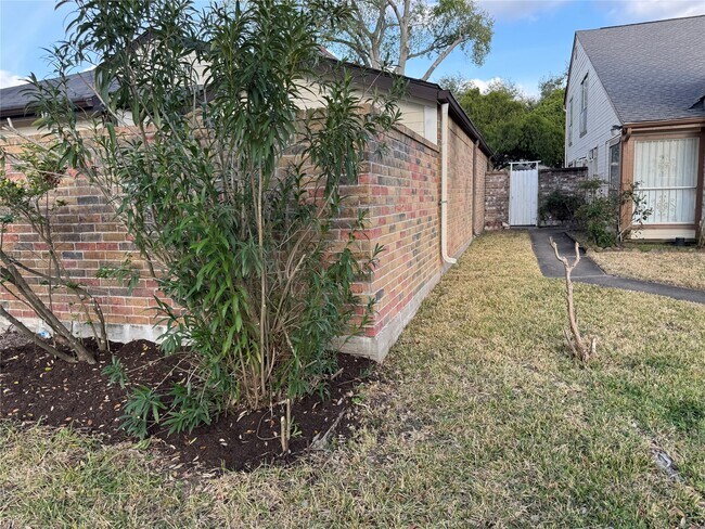 Photo - 9107 Ketchwood Dr